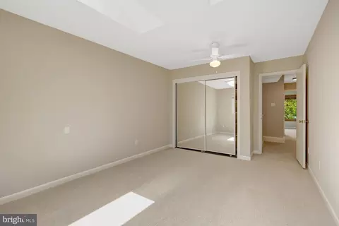Bedroom - 11064 Thrush Ridge Rd, Reston, VA 20191 photo 7 of 11