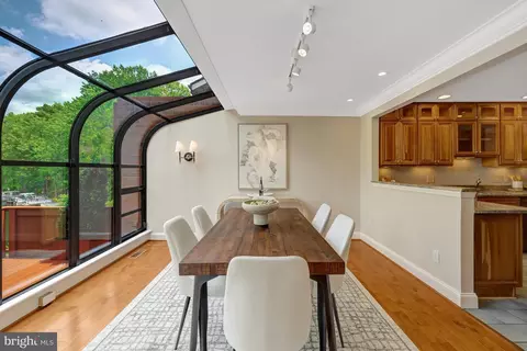 Dining - 11064 Thrush Ridge Rd, Reston, VA 20191 photo 4 of 5