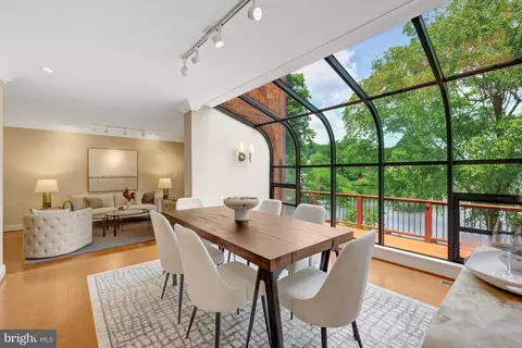 Dining - 11064 Thrush Ridge Rd, Reston, VA 20191 photo 2 of 5