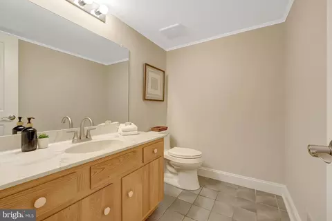 Bath - 11064 Thrush Ridge Rd, Reston, VA 20191 photo 1 of 7