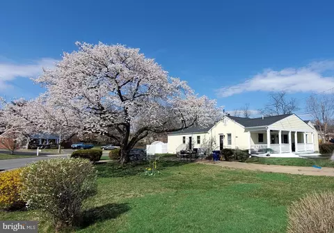 6012 Brookland Rd, Alexandria, VA 22310