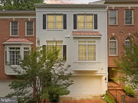 1473 Northern Neck Dr, Vienna, VA 22182