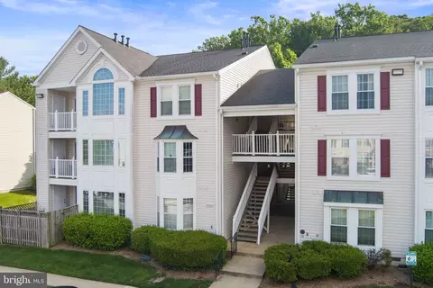 9224 Cardinal Forest Ln #G, Lorton, VA 22079