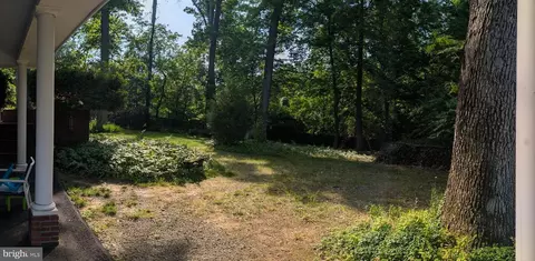 Exterior - 1903 Kirby Rd, Mclean, VA 22101 photo 6 of 10
