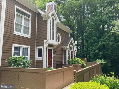 1557 Church Hill Pl, Reston, VA 20194