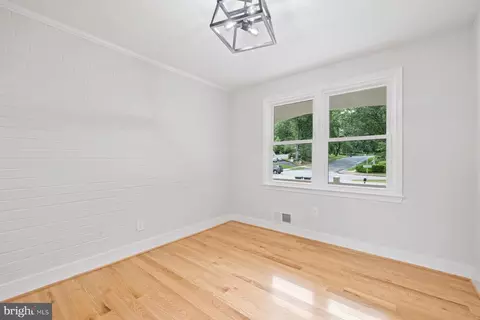 6712 Huntsman Blvd, Springfield, VA 22152 photo 16