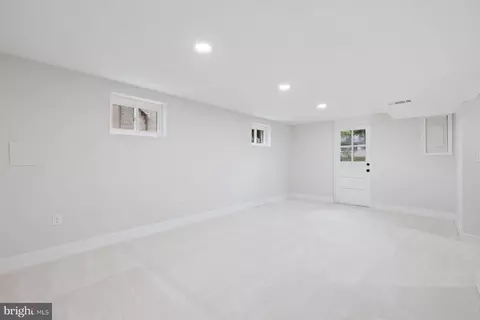 6712 Huntsman Blvd, Springfield, VA 22152 photo 31