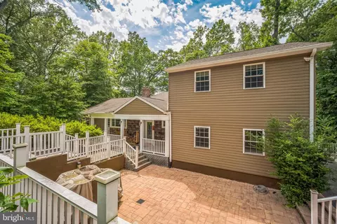 6600 Ridgeway Dr, Springfield, VA 22150 photo 3