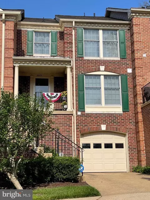 6519 Hubbardton Way, Springfield, VA 22150