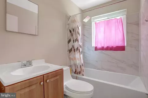 6005 Frederick St, Springfield, VA 22150 photo 16