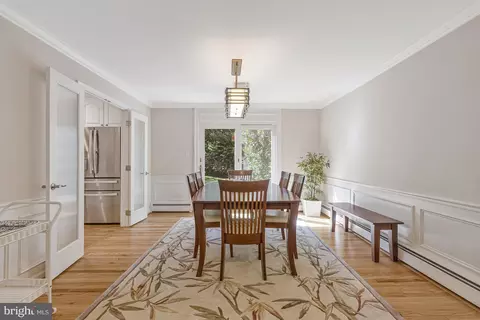 Dining - 8205 Dunsinane Ct, Mclean, VA 22102 photo 3 of 4