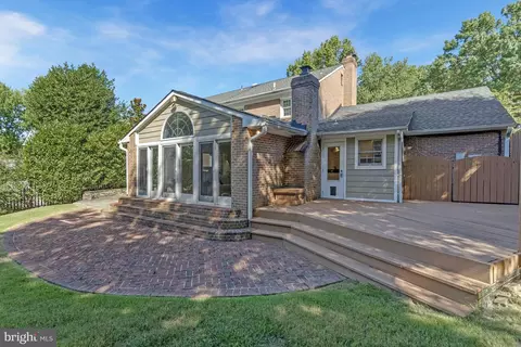 Exterior - 8205 Dunsinane Ct, Mclean, VA 22102 photo 20 of 49