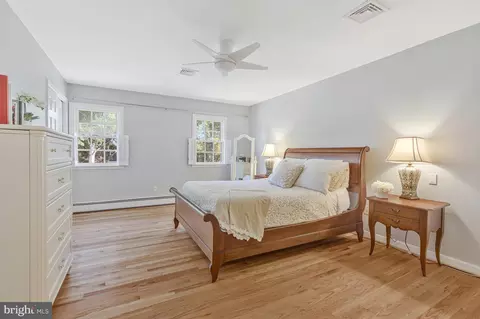 Bedroom - 8205 Dunsinane Ct, Mclean, VA 22102 photo 1 of 7