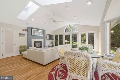 Other - 8205 Dunsinane Ct, Mclean, VA 22102 photo 3 of 49