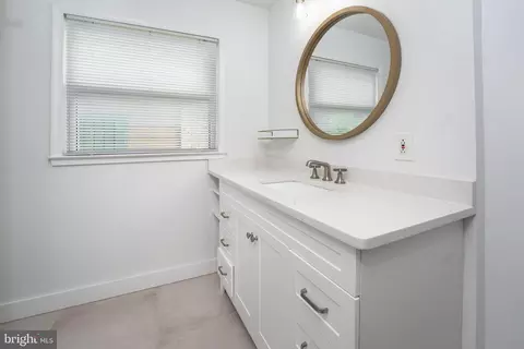 5307 Juxon Pl, Springfield, VA 22151 photo 6