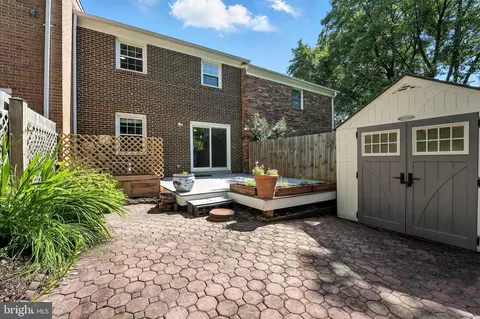6848 Brian Michael Ct, Springfield, VA 22153 photo 35