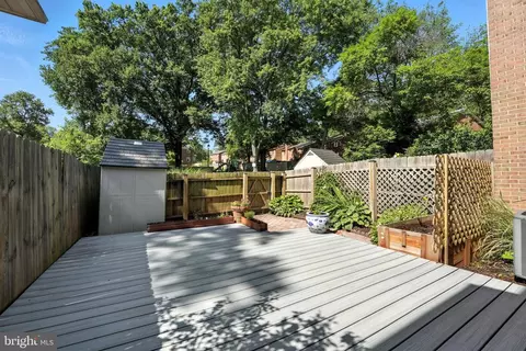 6848 Brian Michael Ct, Springfield, VA 22153 photo 34