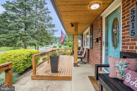 5215 Juliet St, Springfield, VA 22151