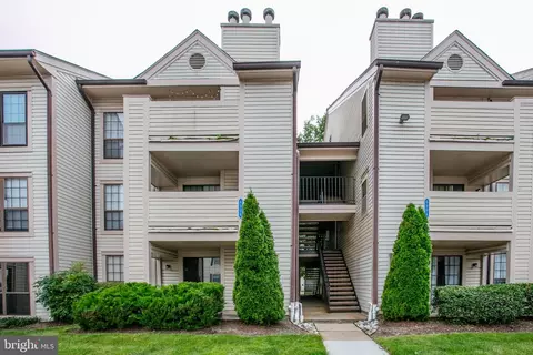 6904 Mary Caroline Cir #L, Alexandria, VA 22310