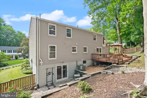7737 Middle Valley Dr, Springfield, VA 22153 photo 37