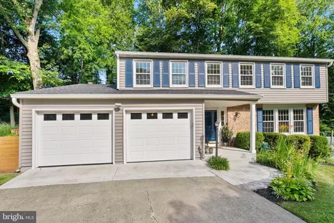 7737 Middle Valley Dr, Springfield, VA 22153 photo 4