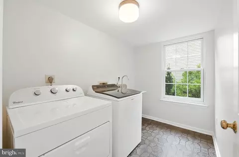 Other - 7359 Silver Pine Dr, Springfield, VA 22153 photo 4 of 7