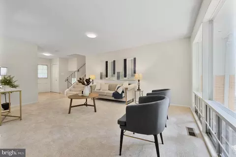8105 Greeley Blvd, Springfield, VA 22152 photo 5