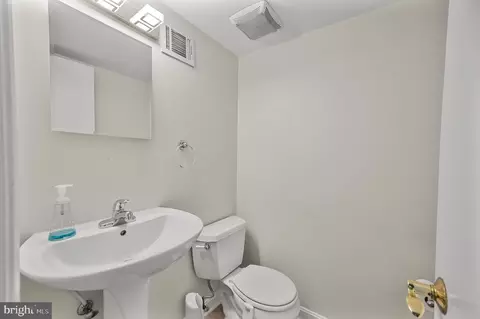 8105 Greeley Blvd, Springfield, VA 22152 photo 27