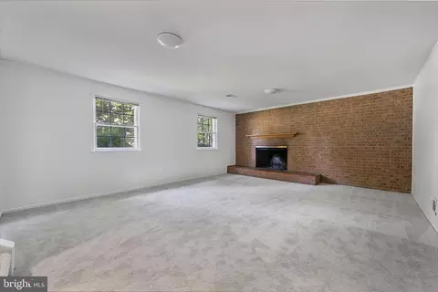 8105 Greeley Blvd, Springfield, VA 22152 photo 25