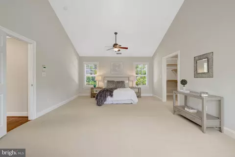 Bedroom - 1519 Pathfinder Ln, Mclean, VA 22101 photo 1 of 7