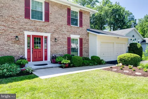 7007 Barnacle Pl, Burke, VA 22015 photo 3