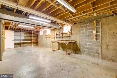 7007 Barnacle Pl, Burke, VA 22015 photo 37