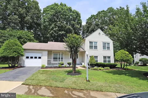 9614 Chapel Hill Dr, Burke, VA 22015