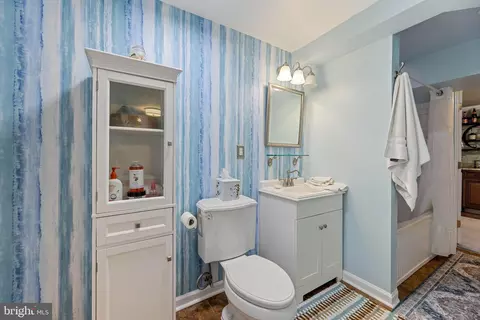 2411 Rosedown Dr, Reston, VA 20191 photo 24