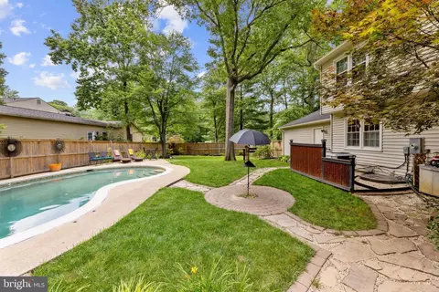 2411 Rosedown Dr, Reston, VA 20191 photo 6