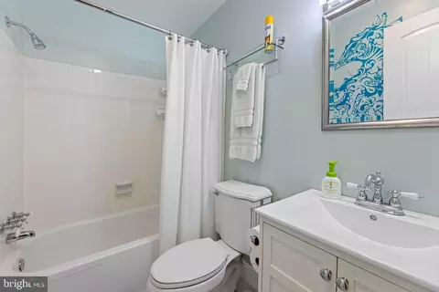 2411 Rosedown Dr, Reston, VA 20191 photo 34