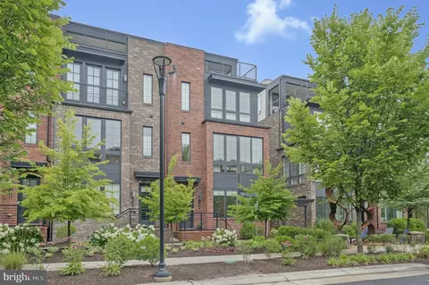 11724 Paysons Way, Reston, VA 20191