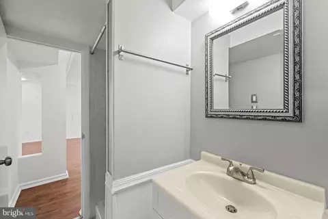 6708 Harwood Pl, Springfield, VA 22152 photo 24