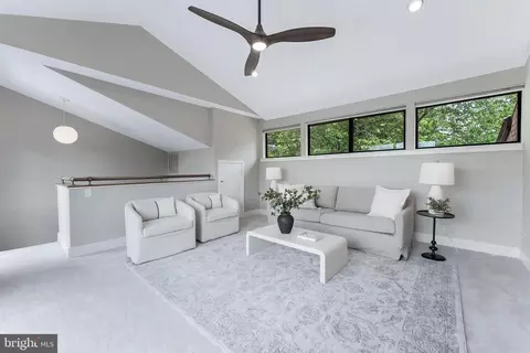 Living - 2003 Lakebreeze Way, Reston, VA 20191 photo 6 of 7