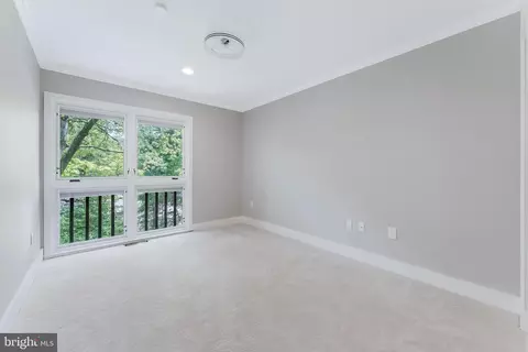 Bedroom - 2003 Lakebreeze Way, Reston, VA 20191 photo 4 of 5
