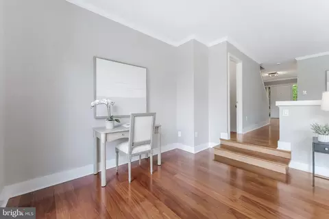 Entry Way - 2003 Lakebreeze Way, Reston, VA 20191 photo 5 of 6