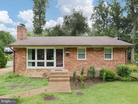 5415 Juliet St, Springfield, VA 22151 photo 1