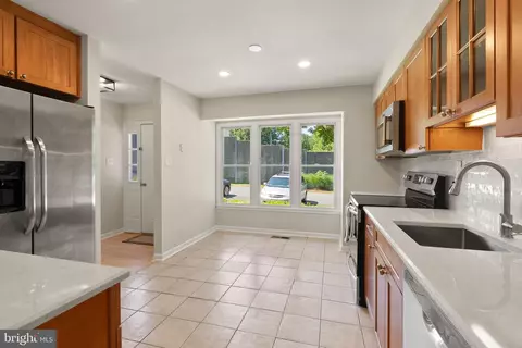 Entry Way - 7390 Stream Way, Springfield, VA 22152 photo 1 of 4