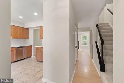 Entry Way - 7390 Stream Way, Springfield, VA 22152 photo 2 of 4