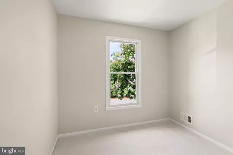 Bedroom - 7390 Stream Way, Springfield, VA 22152 photo 3 of 5