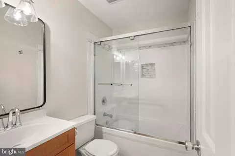 Bath - 7390 Stream Way, Springfield, VA 22152 photo 3 of 4