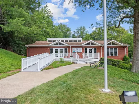 8490 Magic Tree Ct, Springfield, VA 22153 photo 47