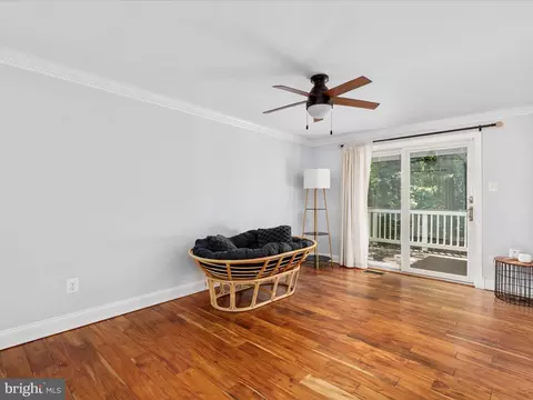 8490 Magic Tree Ct, Springfield, VA 22153 photo 7