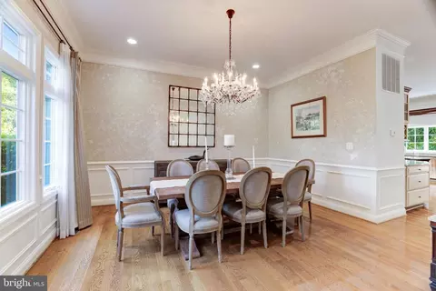 Dining - 6318 Georgetown Pike, Mclean, VA 22101 photo 1 of 1