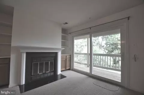 6204 B Redins Dr, Alexandria, VA 22310